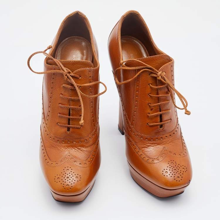 Pre Owned Bottega Veneta Brown Brogue Leather Platform Lace Up Booties Size 38