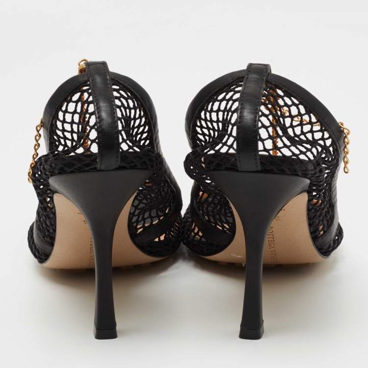 Pre Owned Bottega Veneta Black Mesh Stretch Pumps Size 38.5