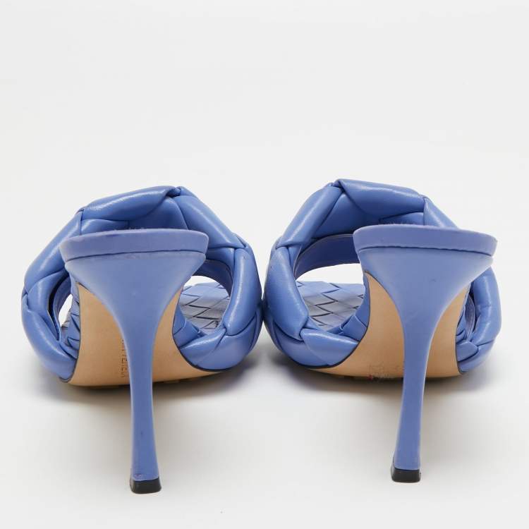 مملوكة مسبقًا Bottega Veneta Blue Quilted Leather Lido Slide Sandals Size 39.5