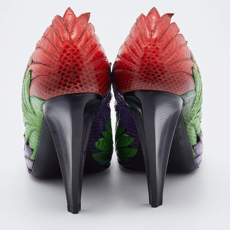 مملوكة مسبقًا Bottega Veneta Multicolor Python Leather Floral Pumps Size 40