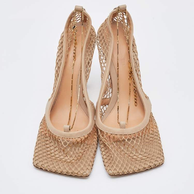 Pre Owned Bottega Veneta Beige Leather and Stretch Mesh Pumps Size 39
