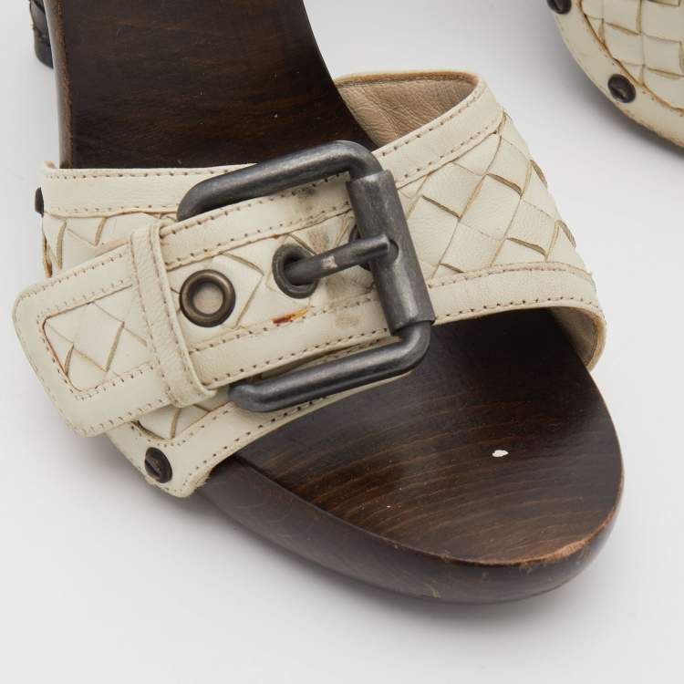 Pre Owned Bottega Veneta White Intrecciato Leather Buckle Detail Platform Slide Sandals Size 36