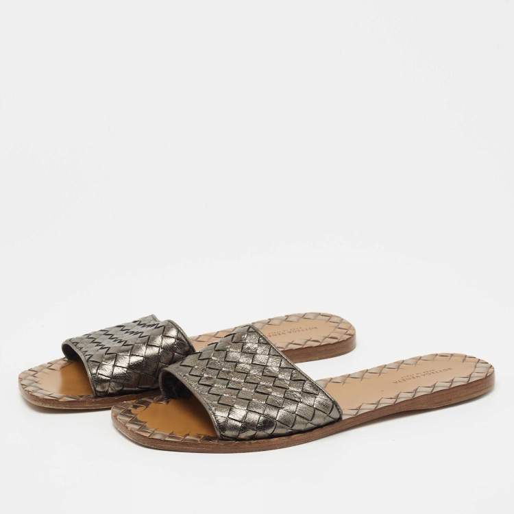 Pre Owned Bottega Veneta Metallic Intrecciato Leather Flat Slides Size 38