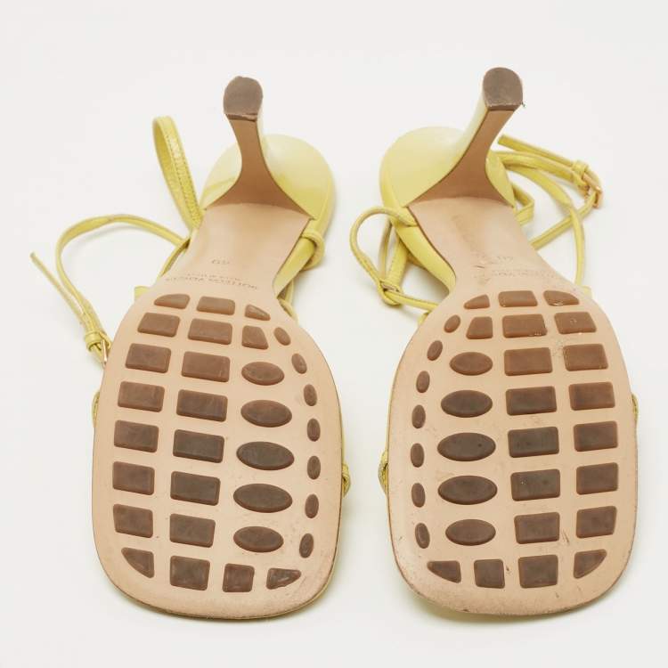 Pre Owned Bottega Veneta Yellow Leather Ankle Tie Sandals Size 40