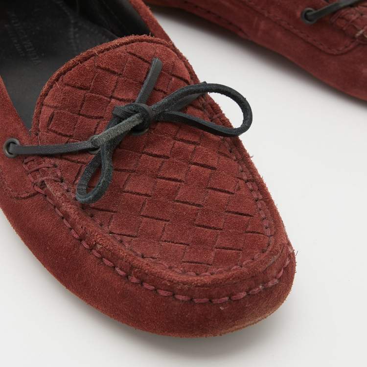 Pre Owned Bottega Veneta Burgundy Intrecciato Suede Slip On Loafers Size 36