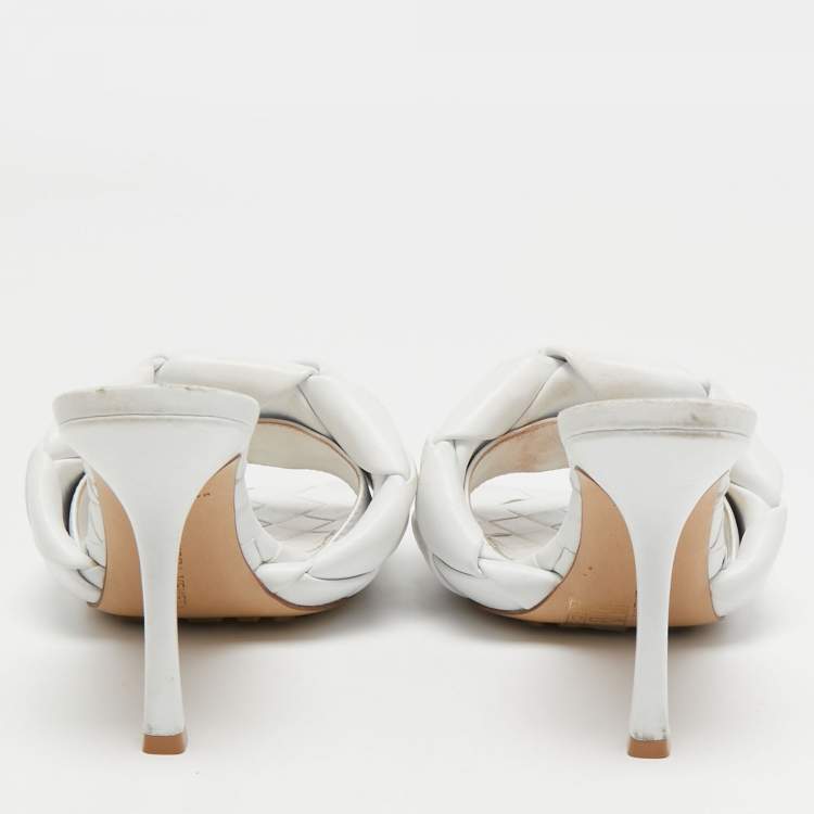 Pre Owned Bottega Veneta White Leather Lido Slide Sandals Size 39