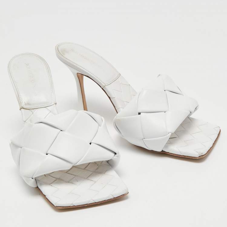 Pre Owned Bottega Veneta White Leather Lido Slide Sandals Size 39