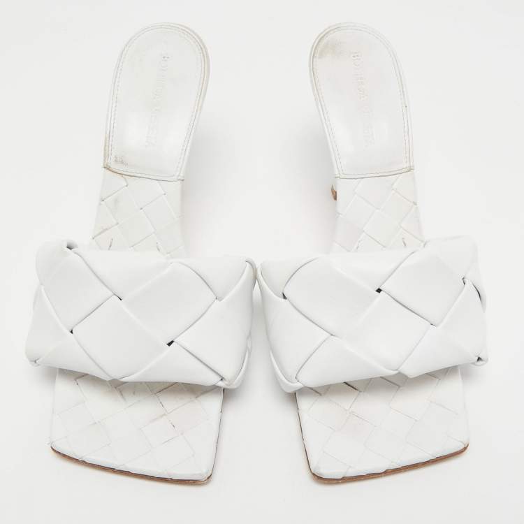 Pre Owned Bottega Veneta White Leather Lido Slide Sandals Size 39