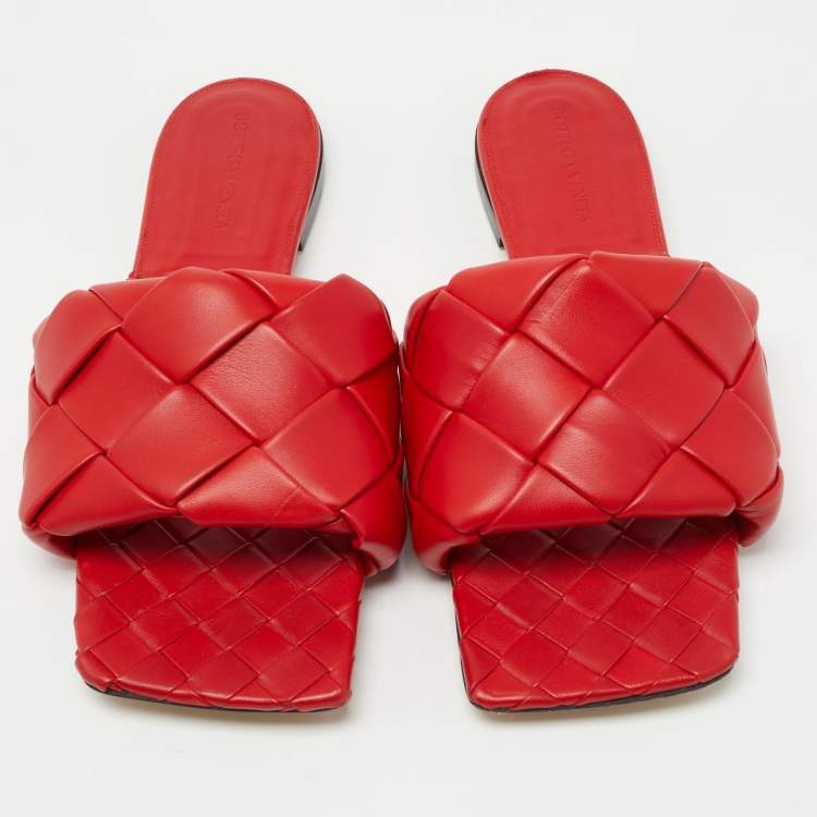Pre Owned Bottega Veneta Red Intrecciato Leather Lido Slide Flats Size 40