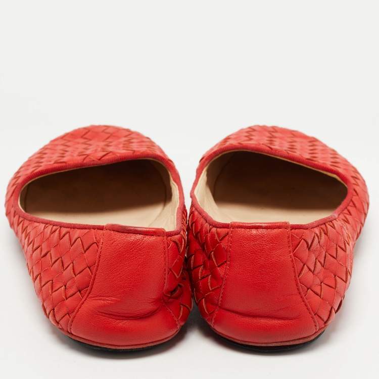 Pre Owned Bottega Veneta Red Intrecciato Leather Smoking Slippers Size 38.5