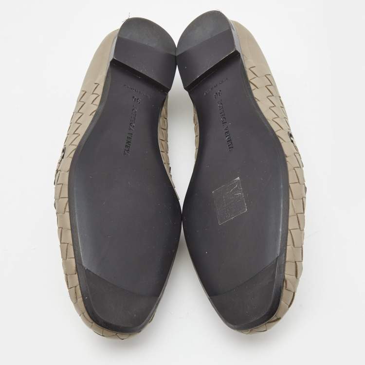 Pre Owned Bottega Veneta Grey Intrecciato Leather and Watersnake Leather Collapsible Smoking Slippers Size 36