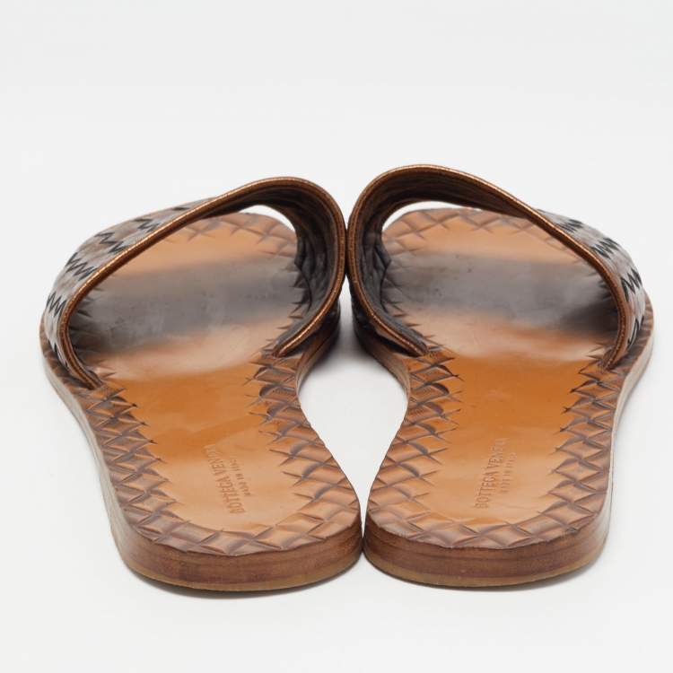 Pre Owned Bottega Veneta Metallic Intrecciato Leather Flat Slides Size 37