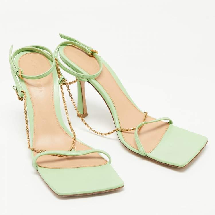 Pre Owned Bottega Veneta Green Leather Chain Ankle Strap Sandals Size 39