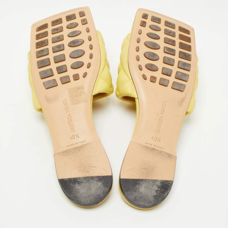 Pre Owned Bottega Veneta Yellow Quilted Leather Lido Flat Slides Size 40.5