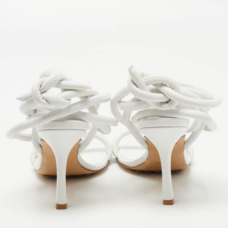 Pre Owned Bottega Veneta White Quilted Leather Ankle Strap Sandals Size 36