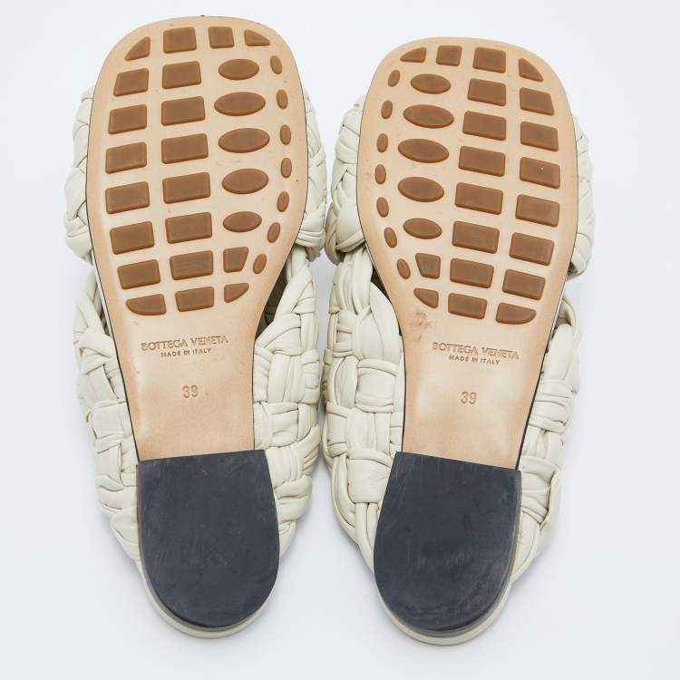 Pre Owned Bottega Veneta Beige Nappa Intrecciato Leather The Board Flat Slides Size 39