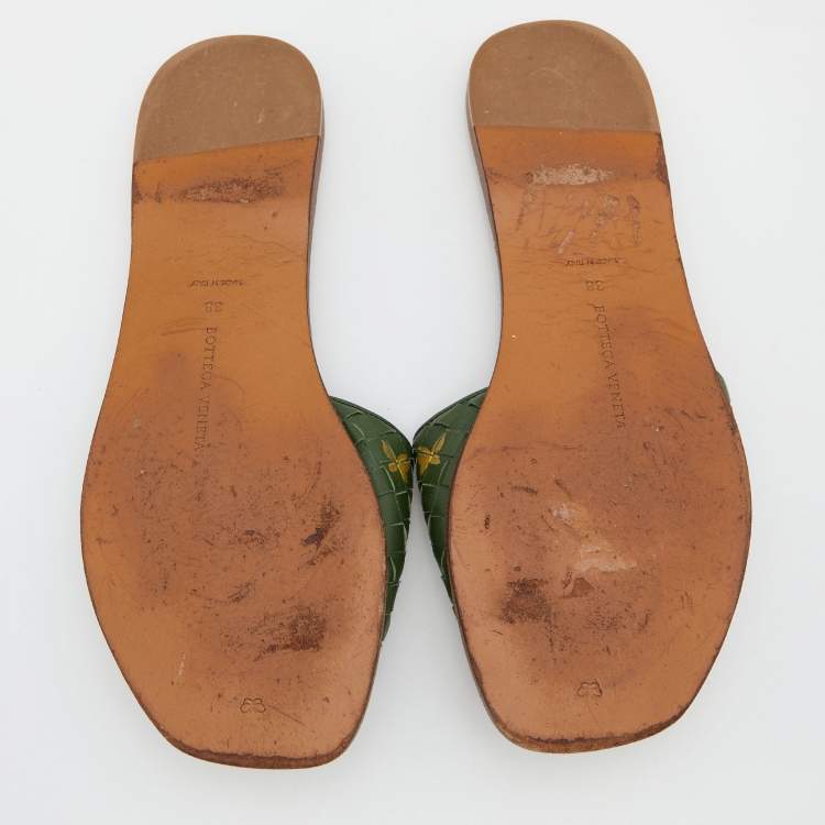 Pre Owned Bottega Veneta Green Intrecciato Leather Butterfly Ravello Flat Slides Size 38