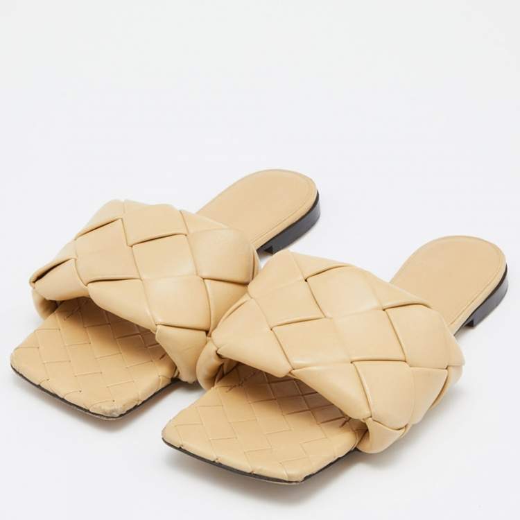 Pre Owned Bottega Veneta Beige Intrecciato Leather Lido Flat Slides Size 38 