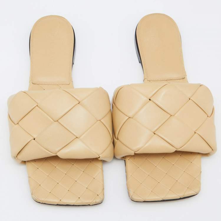 Pre Owned Bottega Veneta Beige Intrecciato Leather Lido Flat Slides Size 38 