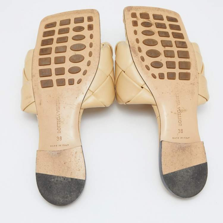 Pre Owned Bottega Veneta Beige Intrecciato Leather Lido Flat Slides Size 38 