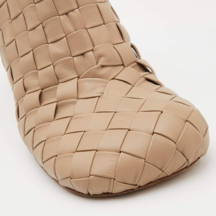 Pre Owned Bottega Veneta Light Brown Intrecciato Leather Mules Size 40