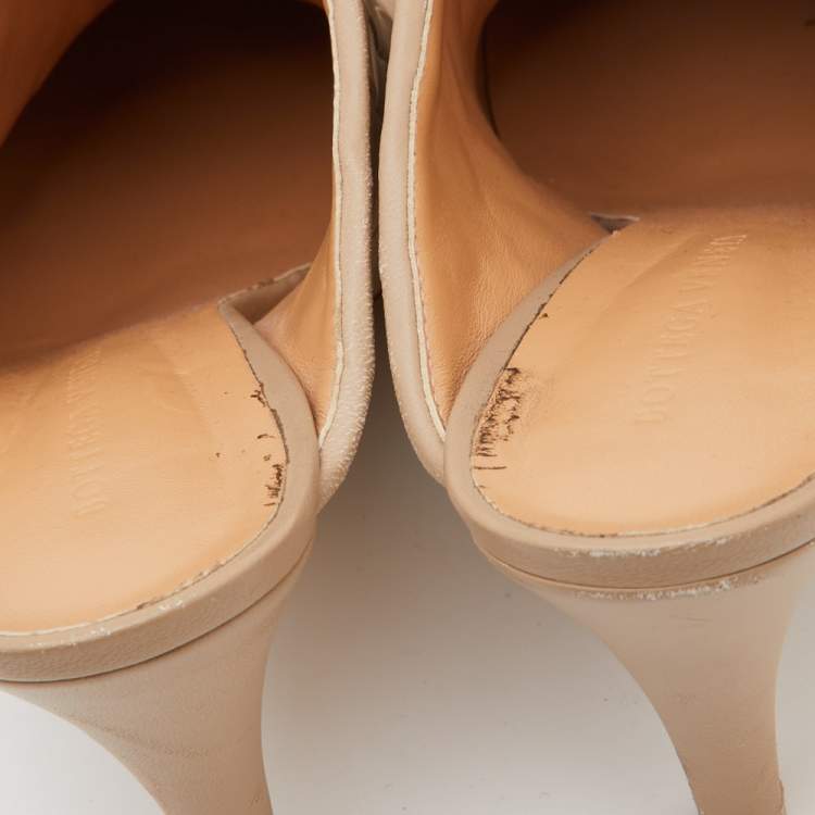Pre Owned Bottega Veneta Light Brown Intrecciato Leather Mules Size 40