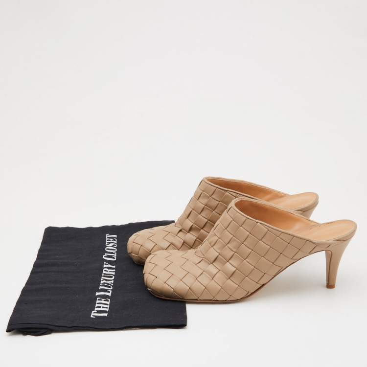 Pre Owned Bottega Veneta Light Brown Intrecciato Leather Mules Size 40