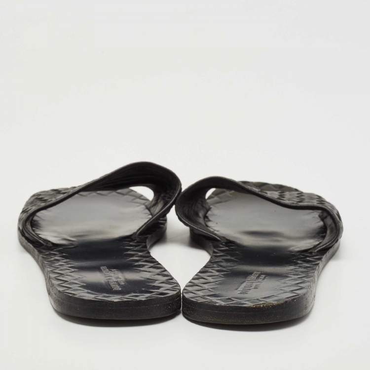 Pre Owned Bottega Veneta Black Intrecciato Leather Flat Slides Size 39