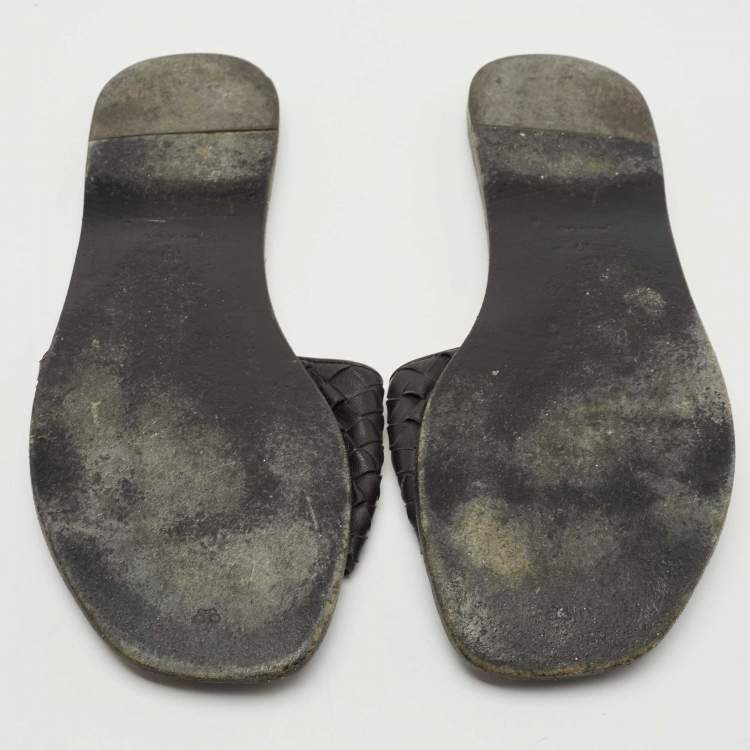 Pre Owned Bottega Veneta Black Intrecciato Leather Flat Slides Size 39