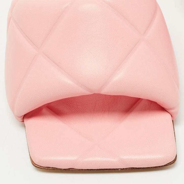 Pre Owned Bottega Veneta Pink Quilted Leather Lido Slide Sandals Size 37