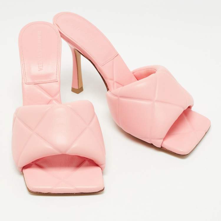 Pre Owned Bottega Veneta Pink Quilted Leather Lido Slide Sandals Size 37