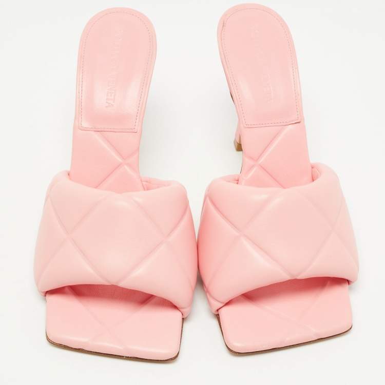 Pre Owned Bottega Veneta Pink Quilted Leather Lido Slide Sandals Size 37