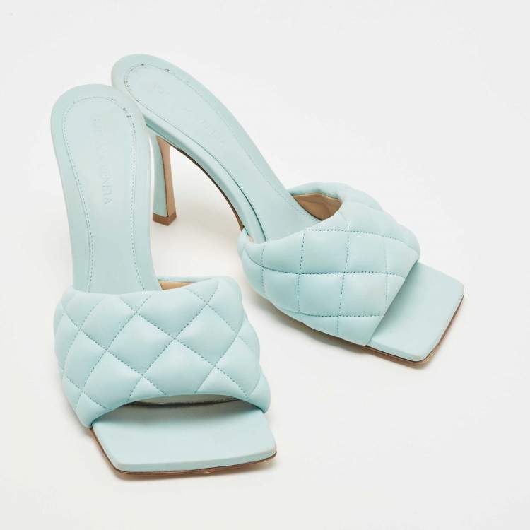 Pre Owned Bottega Veneta Blue Quilted Leather Lido Slide Sandals Size 39