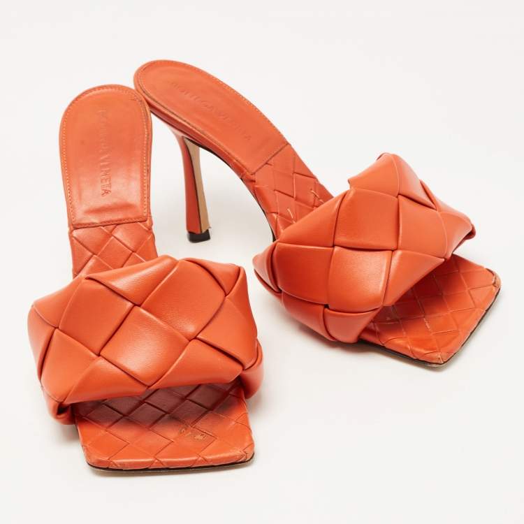 Pre Owned Bottega Veneta Orange Leather Lido Sandals  Size 37.5