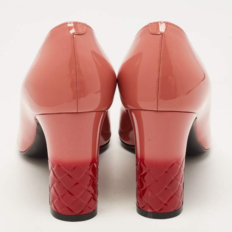 Pre Owned Bottega Veneta Orange Patent  Round Toe Pumps Size 37