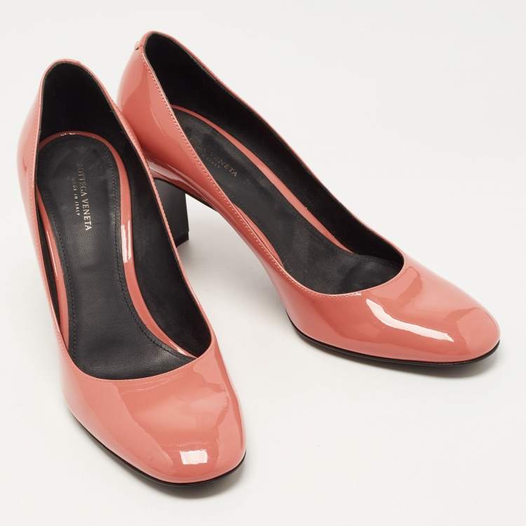 Pre Owned Bottega Veneta Orange Patent  Round Toe Pumps Size 37