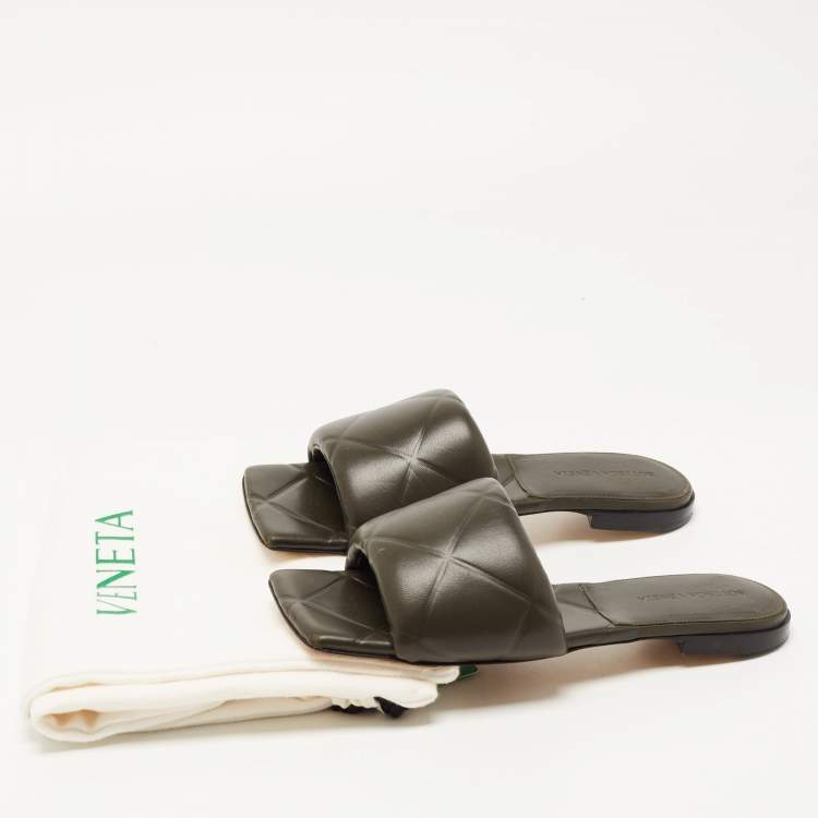 Pre Owned Bottega Veneta Olive Quilted Leather Lido Flat Slides Size 37