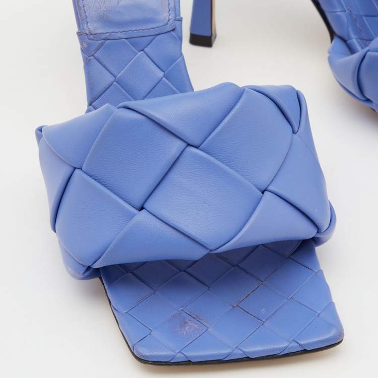 Pre Owned Bottega Veneta Blue Intrecciato Leather Lido Slide Sandals Size 37.5