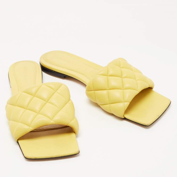 Pre Owned Bottega Veneta Yellow Quilted Leather Lido Flat Slides Size 37
