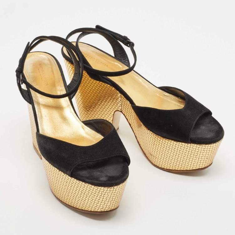 Pre Owned Bottega Veneta Black Suede Platform Wedge Ankle Strap Sandals Size 39.5