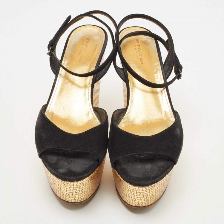 Pre Owned Bottega Veneta Black Suede Platform Wedge Ankle Strap Sandals Size 39.5