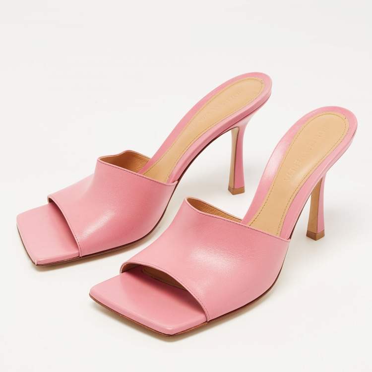 Bottega Veneta Ladies Pink Square Toe Heel Sandal