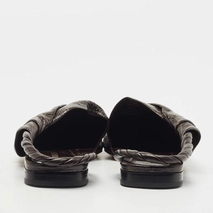 مملوكة مسبقًا Bottega Veneta Dark Brown Leather Pointed Toe Slingback Flats Size 38