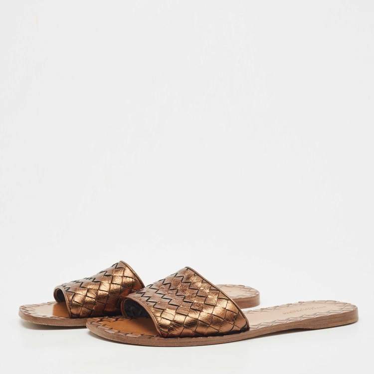 Pre Owned Bottega Veneta Metallic Intrecciato Leather Flat Slides Size 36