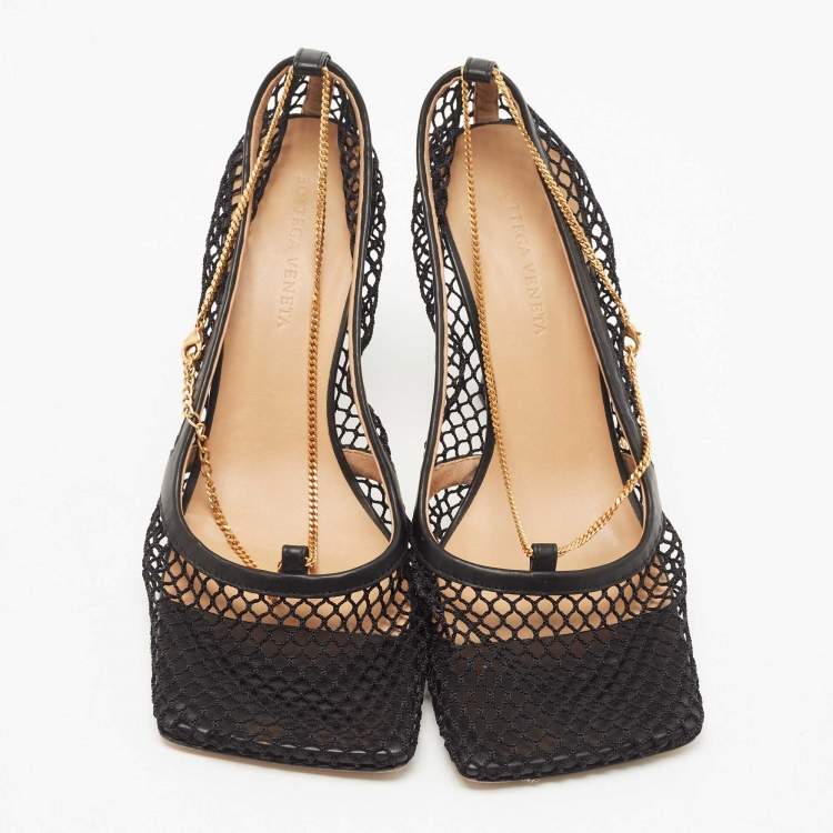 Pre Owned Bottega Veneta Black Mesh and Leather Stretch Pumps Size 40