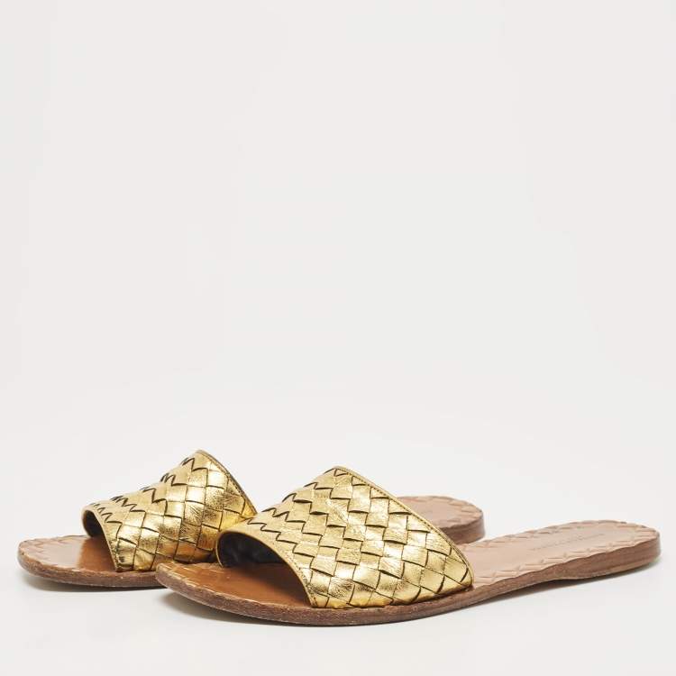 Pre Owned Bottega Veneta Gold Intrecciato Leather Flat Slides Size 37.5
