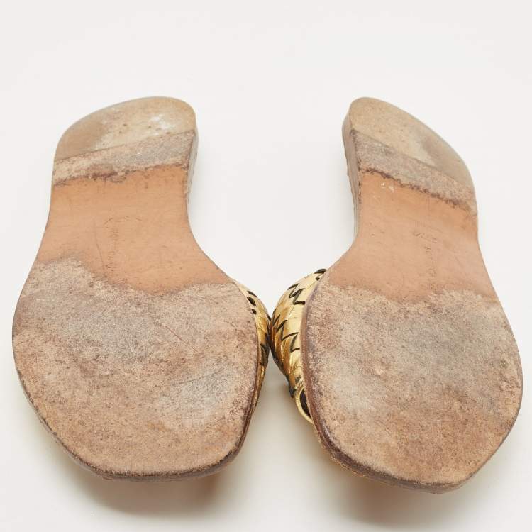 Pre Owned Bottega Veneta Gold Intrecciato Leather Flat Slides Size 37.5