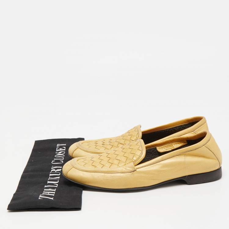 Pre Owned Bottega Veneta Yellow Intrecciato Leather Slip on Loafers Size 35