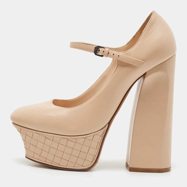 Pre Owned Bottega Veneta Beige Leather Mary Jane Pumps Size 38.5