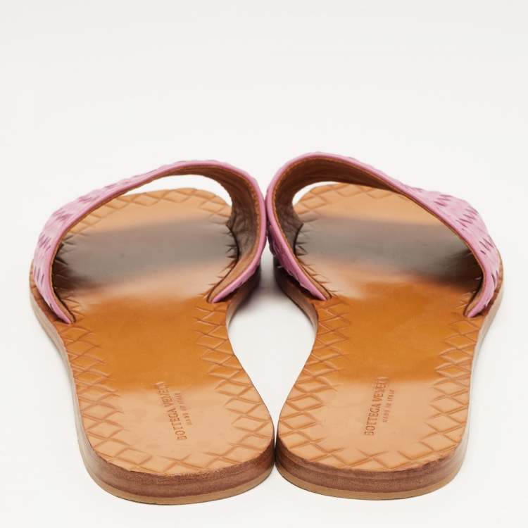 Pre Owned Bottega Veneta Purple Leather Intrecciato Flat Slides Size 40